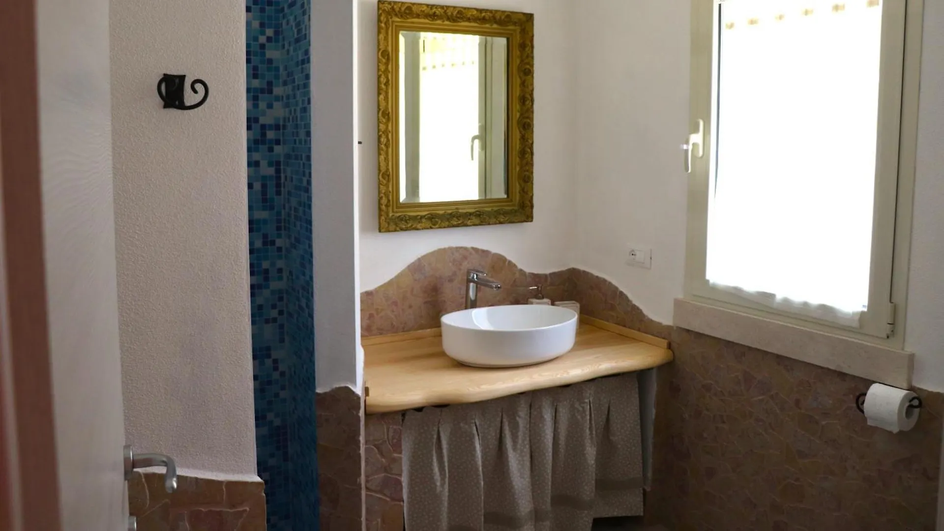 Country Villa Sant' Elene - Appartamento Olivo Orosei 0*,